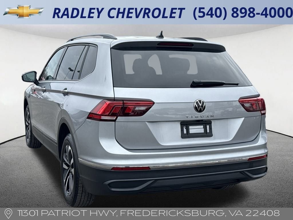 Used 2024 Volkswagen Tiguan S image 18