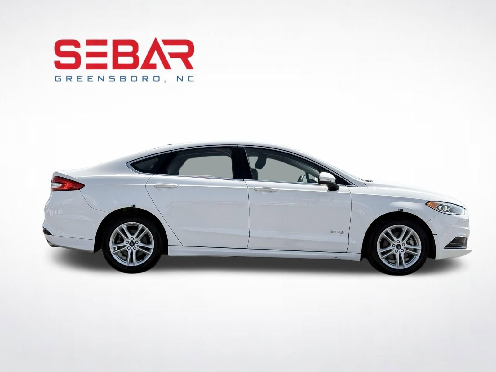 Used 2018 Ford Fusion SE w/ Equipment Group 602A FWD image 5