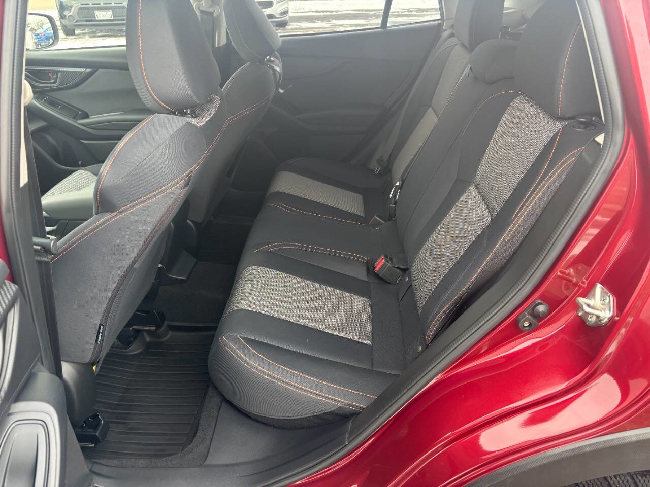 Used 2019 Subaru Crosstrek 2.0i Premium w/ Eyesight System image 11