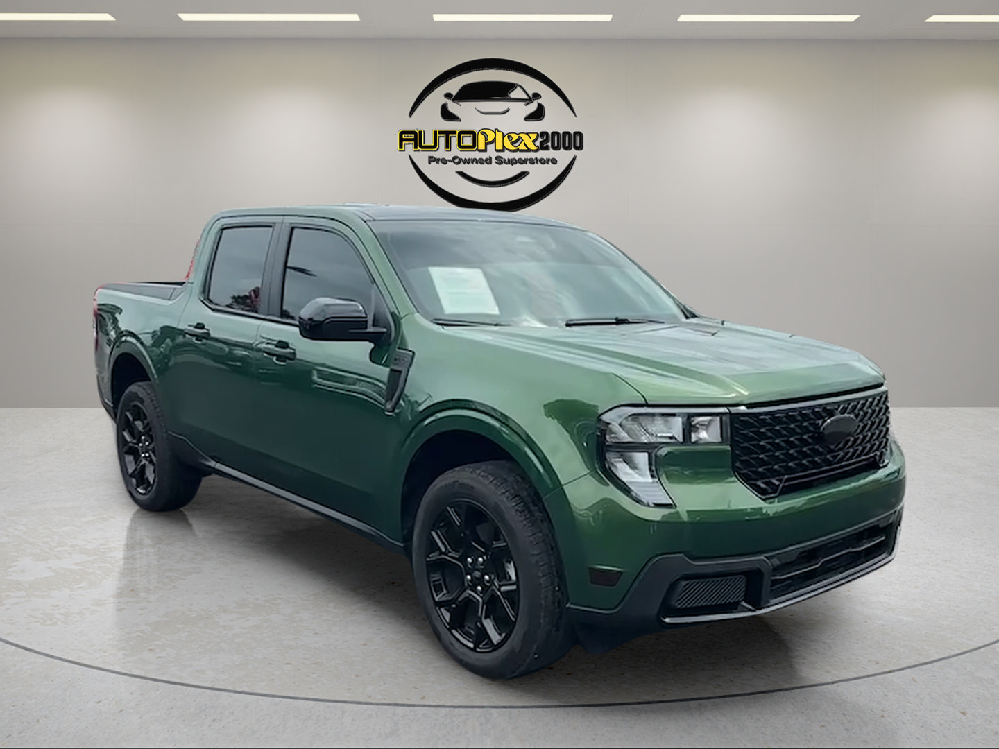 Used 2025 Ford Maverick XLT w/ Black Appearance Package AWD/4WD image 1