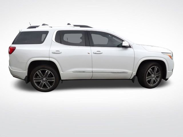 Used 2019 GMC Acadia Denali image 13