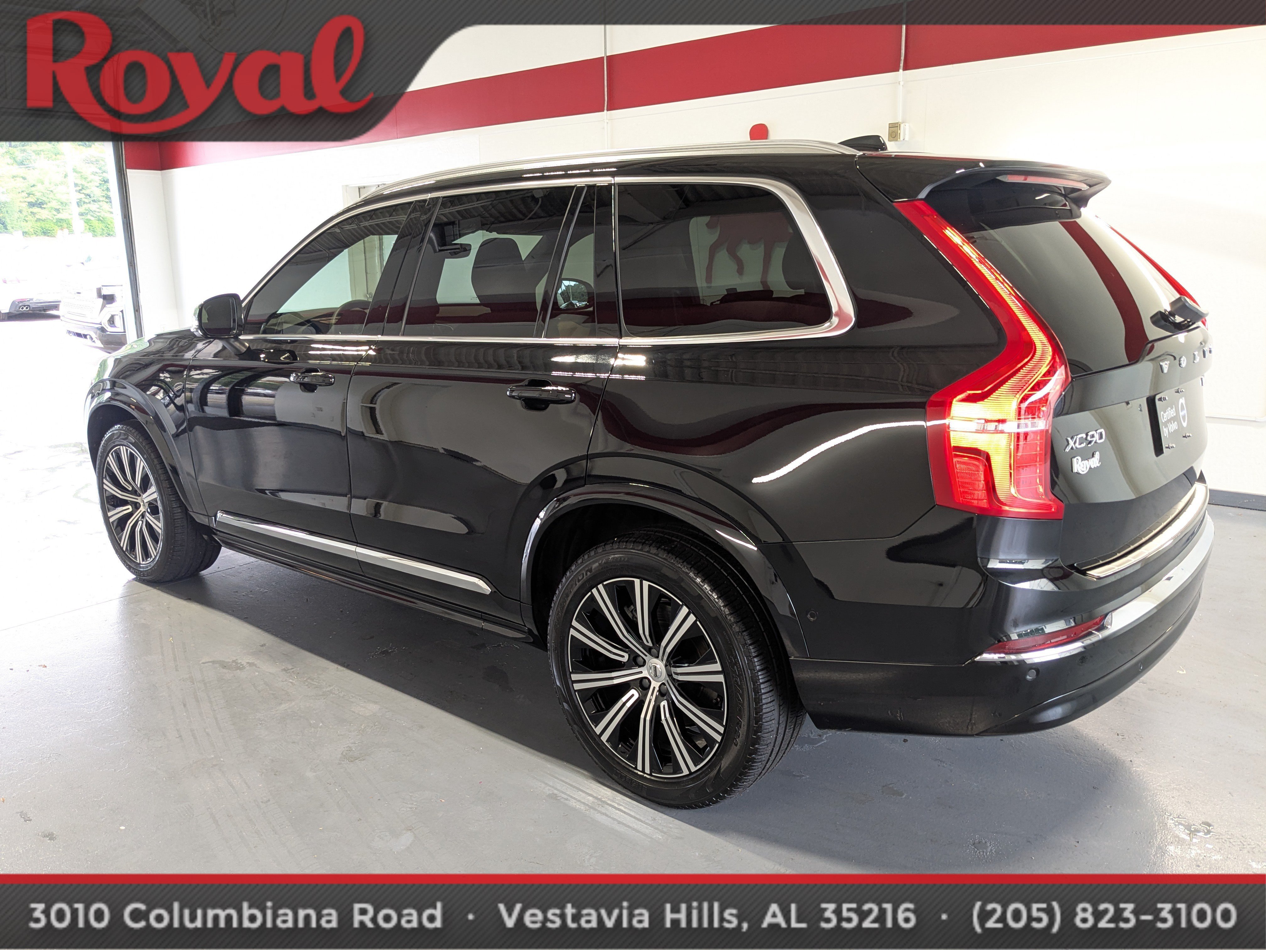 Certified 2023 Volvo XC90 B6 Plus w/ Protection Package Premier AWD/4WD image 2