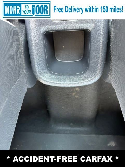 Used 2021 Nissan Versa SV FWD image 29