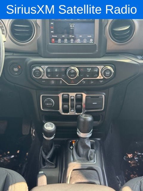 Used 2021 Jeep Wrangler Unlimited Sport AWD/4WD image 21