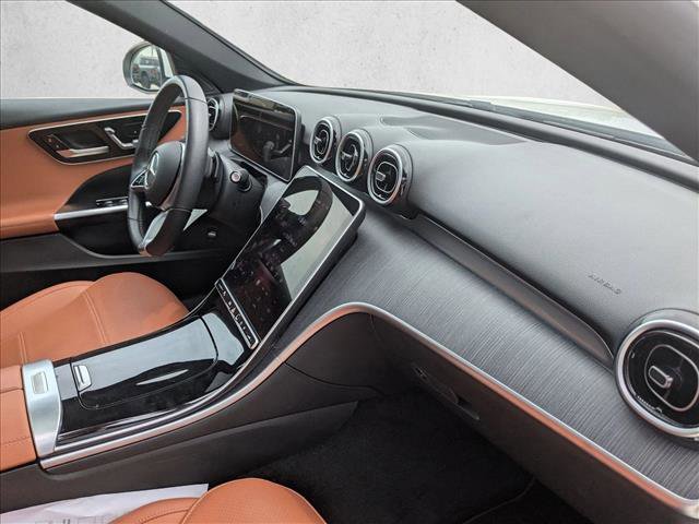 Used 2025 Mercedes-Benz C 300 4MATIC Sedan image 21