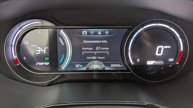 Used 2022 Kia Niro EX FWD image 27
