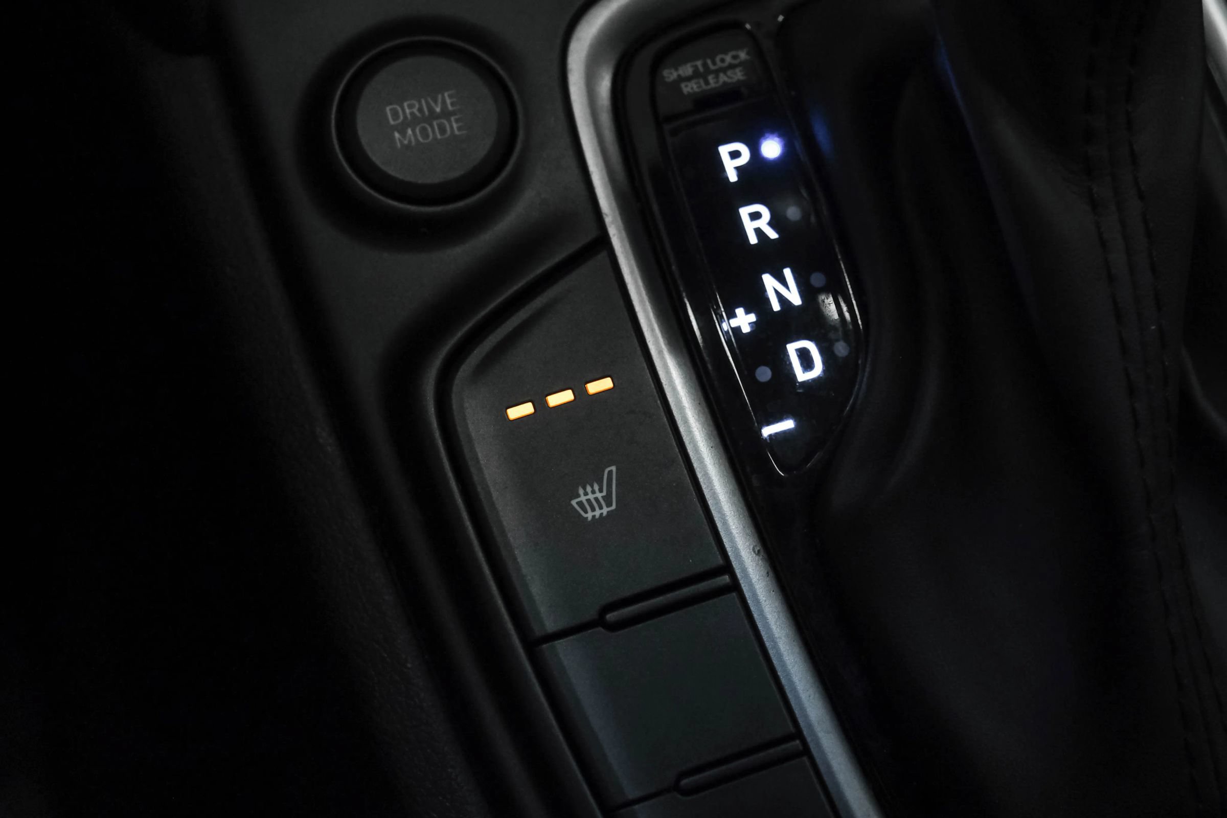 Used 2021 Hyundai Kona Night FWD image 20