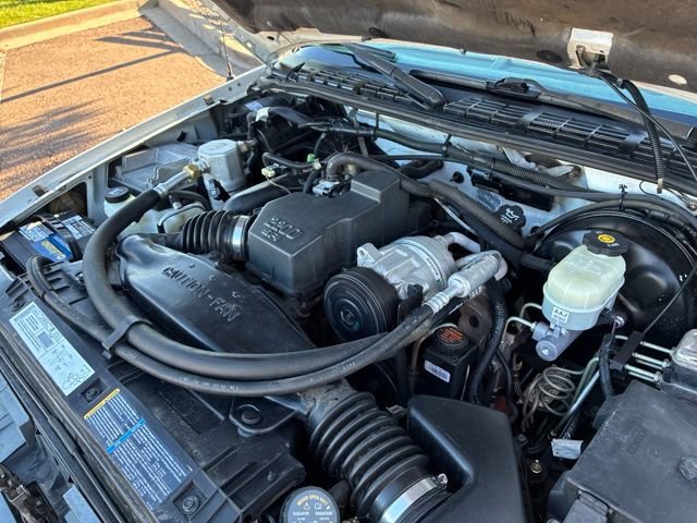Used 2003 GMC Sonoma SL w/ Convenience Package RWD image 29
