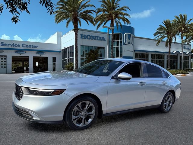 Certified 2023 Honda Accord EX image 4