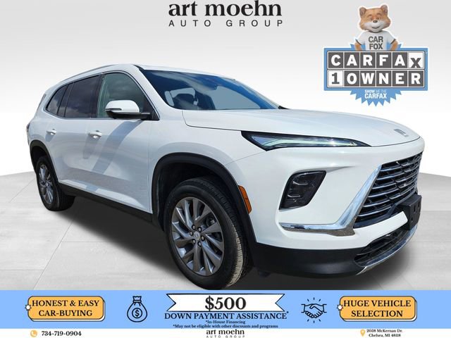 Used 2025 Buick Enclave Preferred AWD/4WD image 1