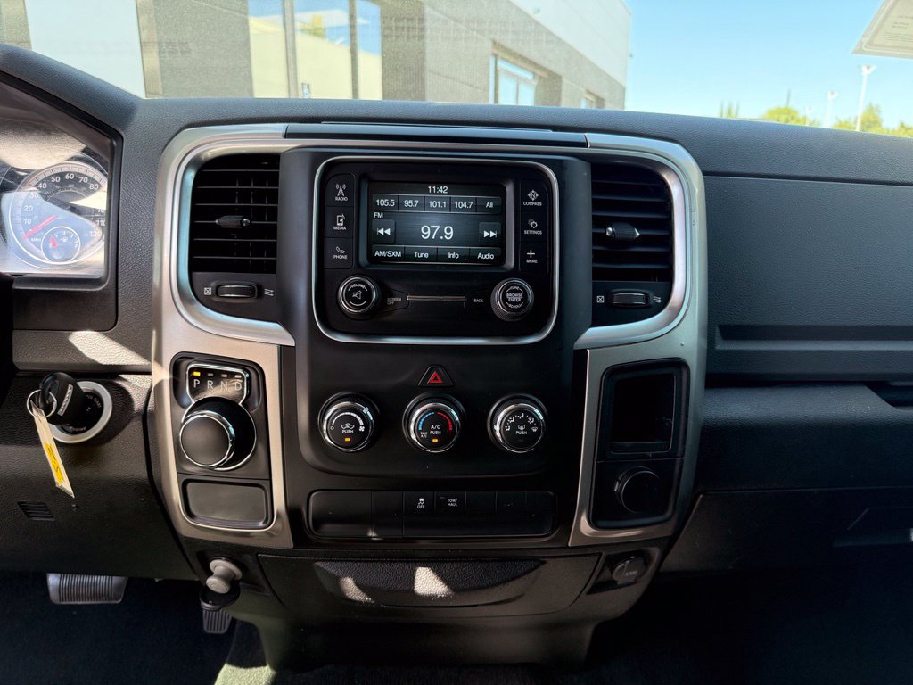 Used 2019 RAM 1500 Classic SLT RWD image 24