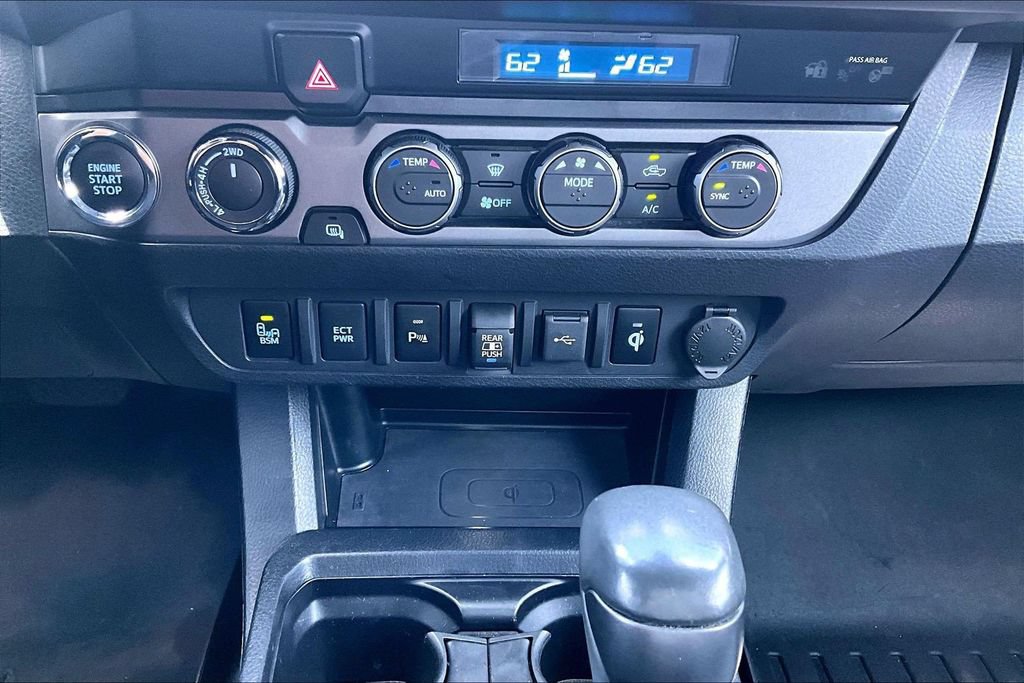 Used 2021 Toyota Tacoma SR AWD/4WD image 24