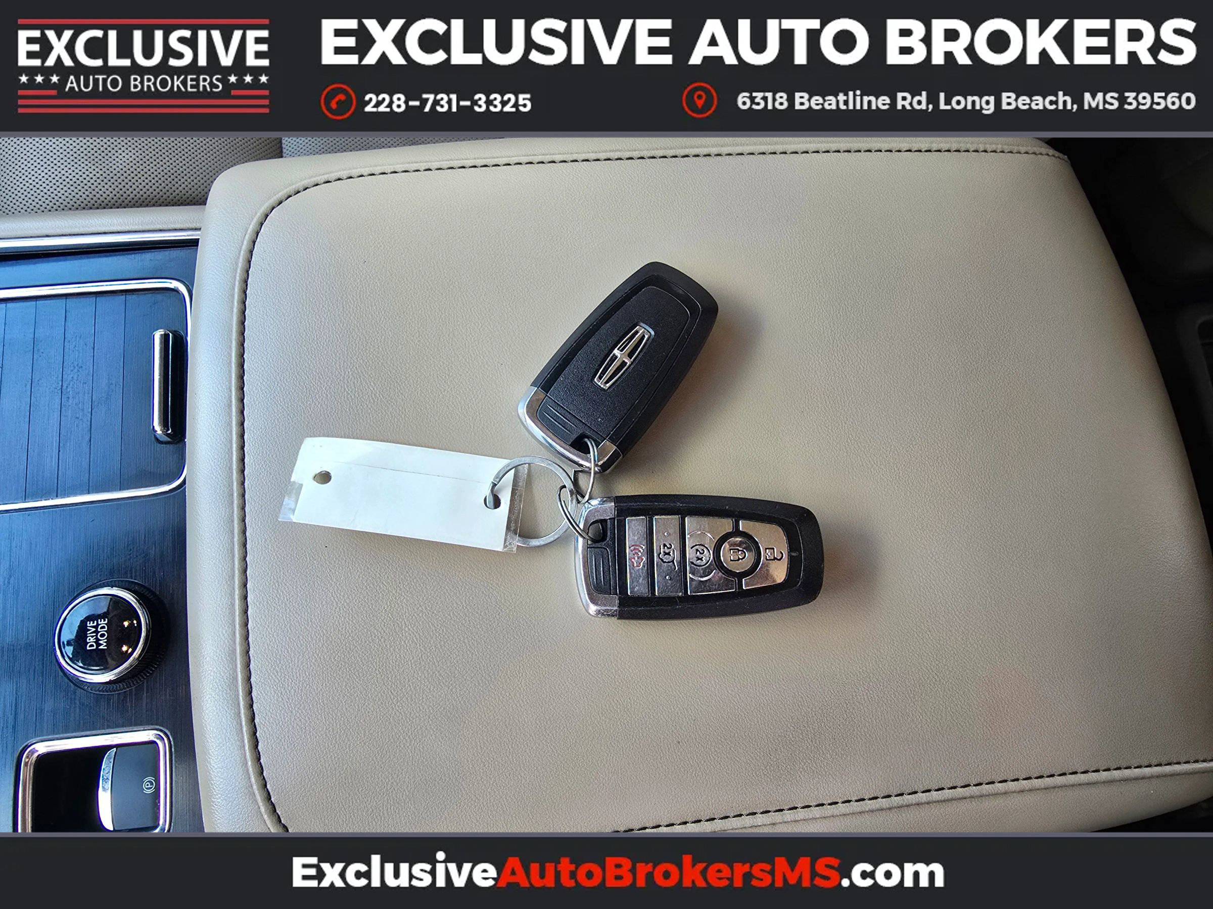 Used 2020 Lincoln Aviator Reserve w/ Equipment Group 201A image 25