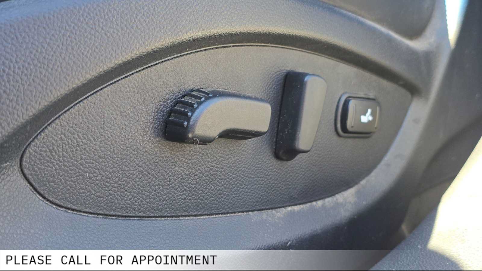 Used 2010 INFINITI FX35 AWD w/ Premium Pkg image 27