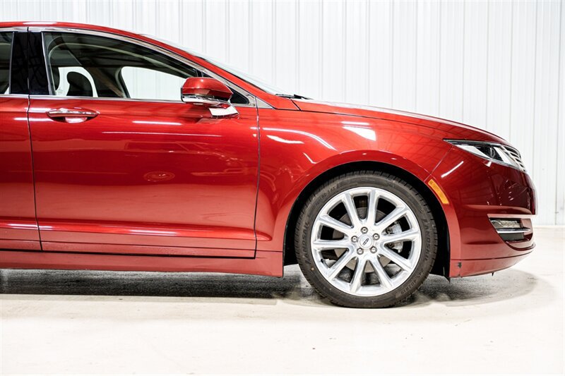 Used 2016 Lincoln MKZ w/ Equipment Group 200A Select FWD image 15