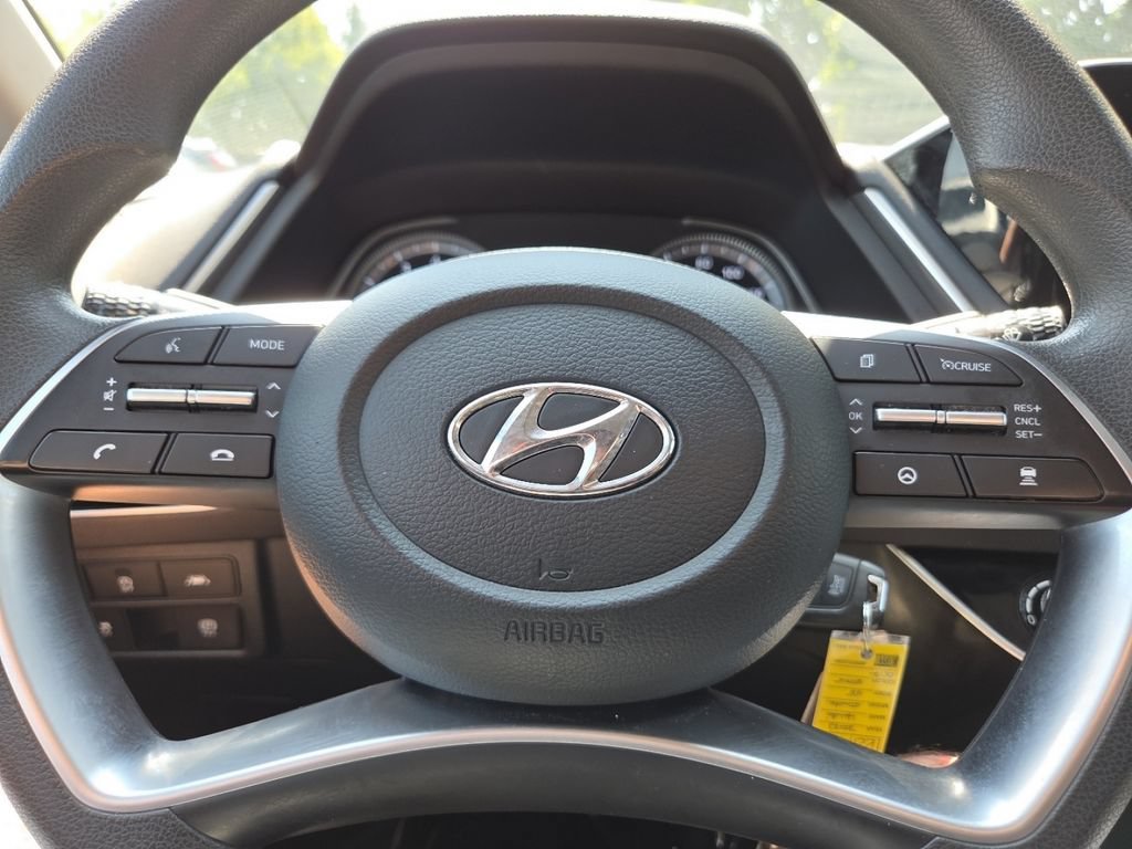 Used 2023 Hyundai Sonata SE FWD image 30