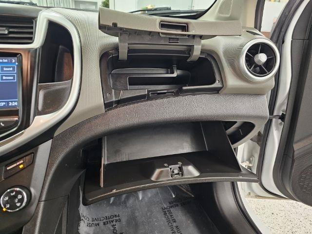 Used 2018 Chevrolet Sonic LT FWD image 19