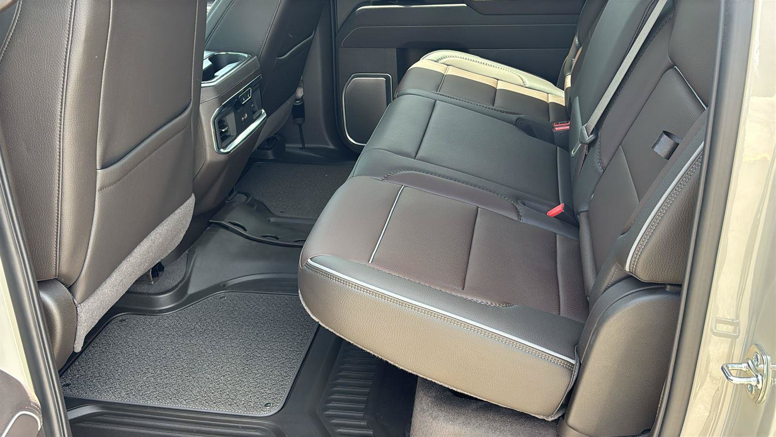 New 2026 GMC Sierra 1500 Denali AWD/4WD image 18