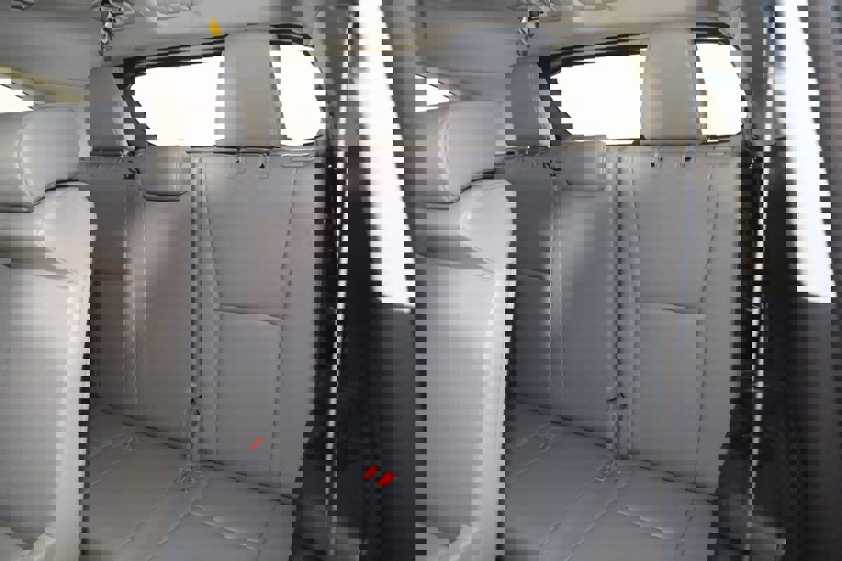 Used 2023 Toyota Highlander XLE image 49