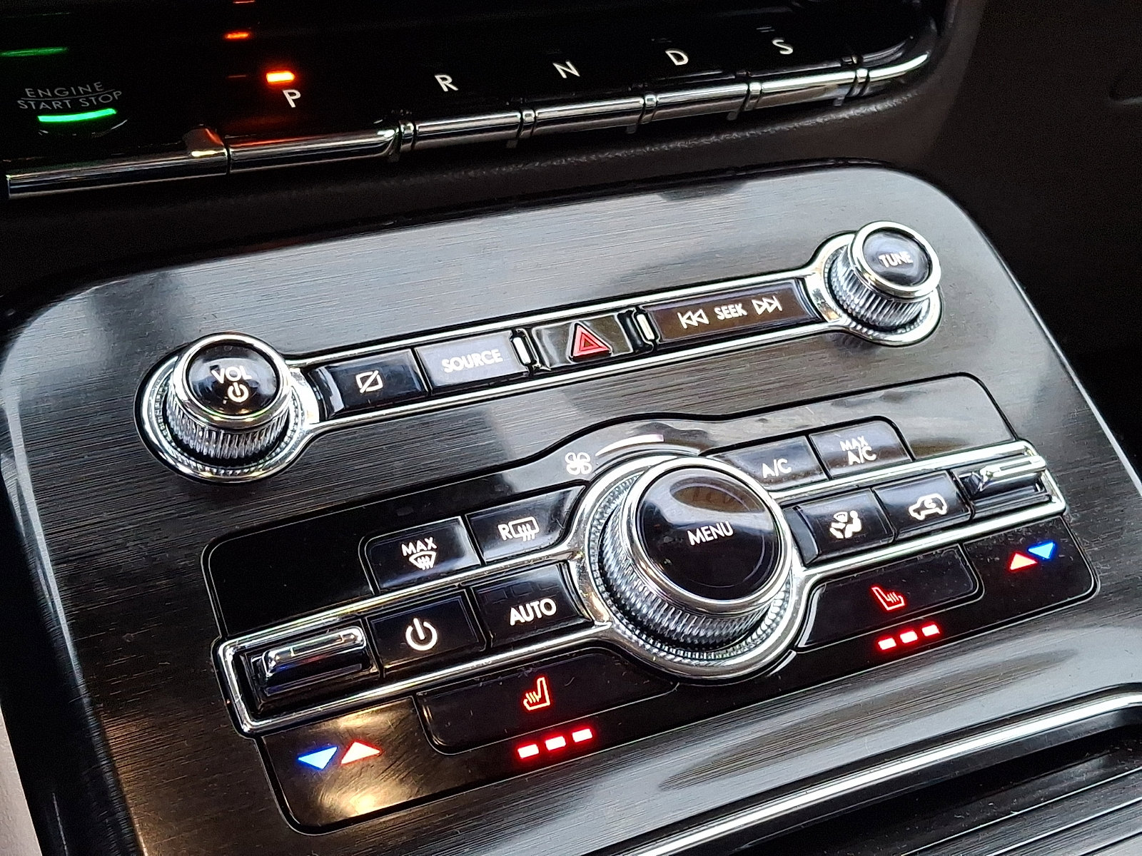 Certified 2021 Lincoln Nautilus AWD w/ Equipment Group 101A image 17