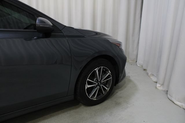 Used 2023 Kia Forte LXS w/ LXS Technology Package FWD image 27