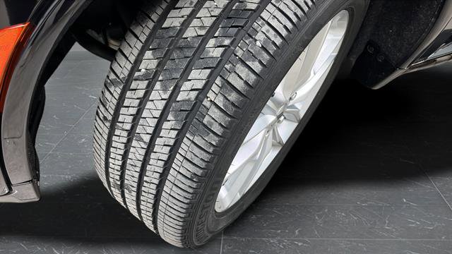 Used 2025 Dodge Durango GT image 37