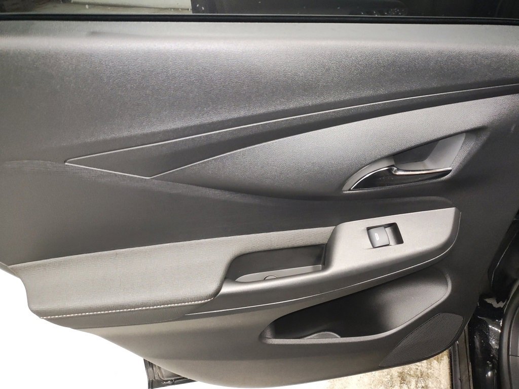 New 2026 Buick Envista Avenir image 28