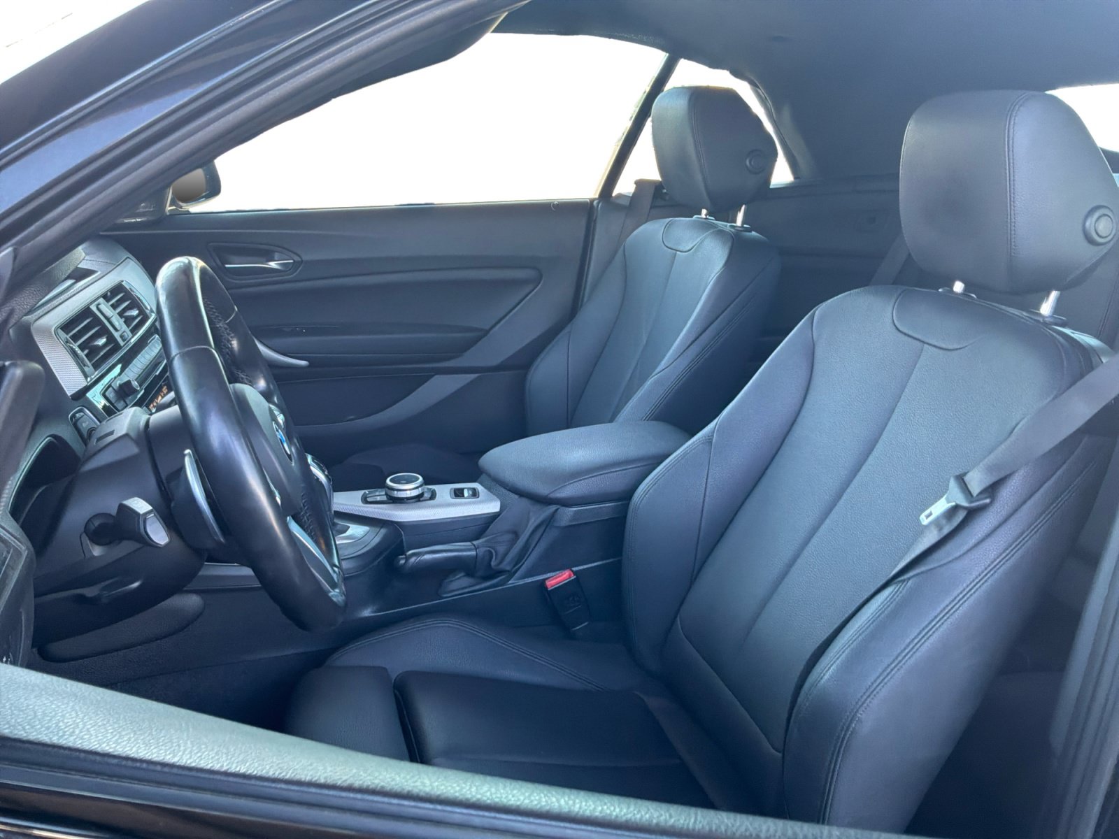 Used 2018 BMW M240i Convertible RWD image 9