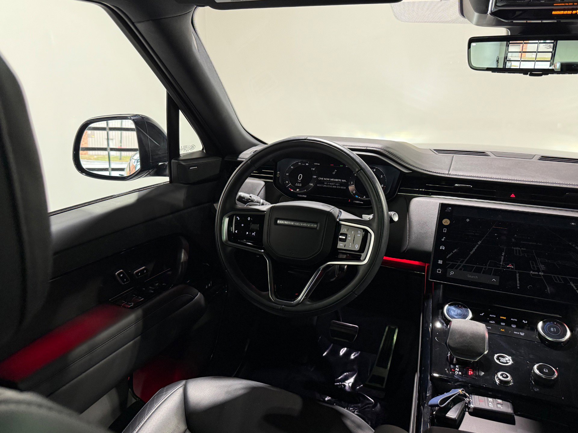 Used 2023 Land Rover Range Rover Sport SE image 31