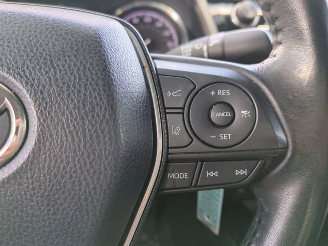 Used 2020 Toyota Camry SE FWD image 28