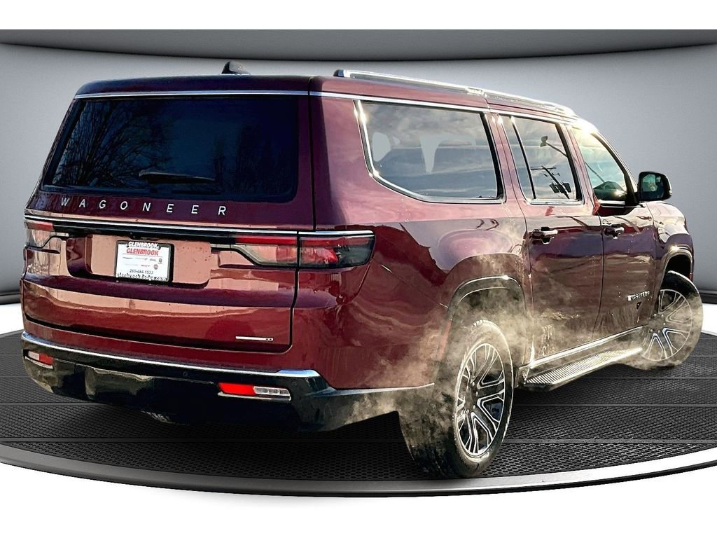 Certified 2024 Jeep Wagoneer L Series II w/ Flexible Seating Group image 14