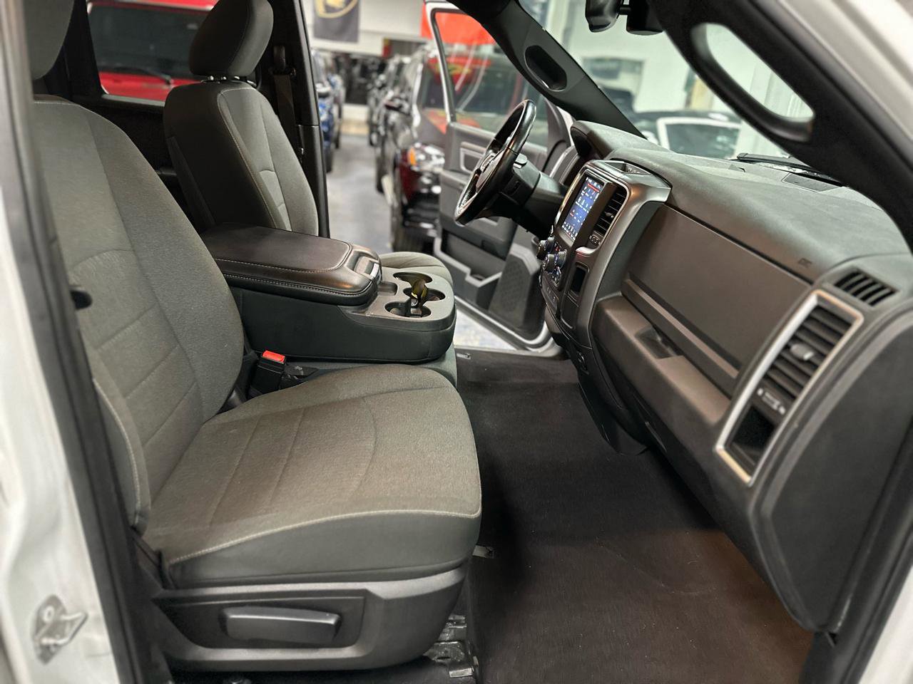 Used 2021 RAM 1500 Classic Warlock w/ Electronics Group AWD/4WD image 31