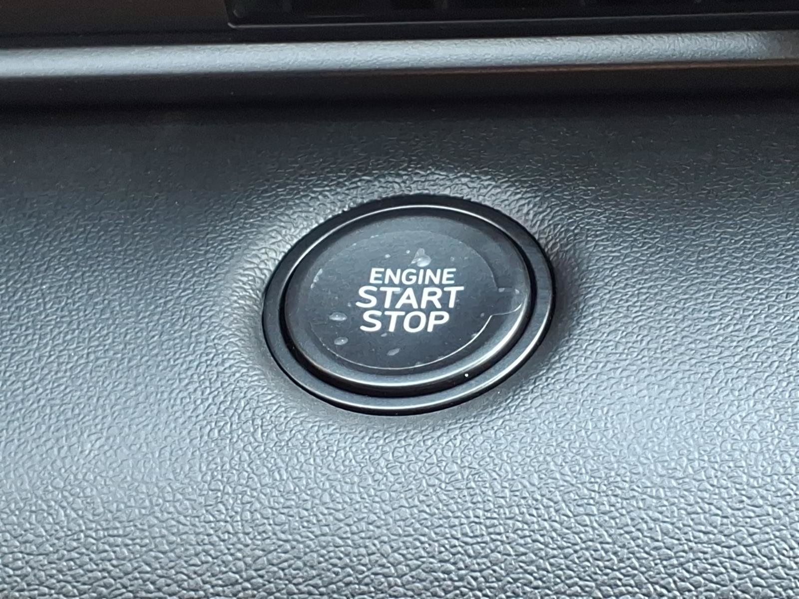 New 2026 Hyundai Elantra SEL Sport FWD image 11