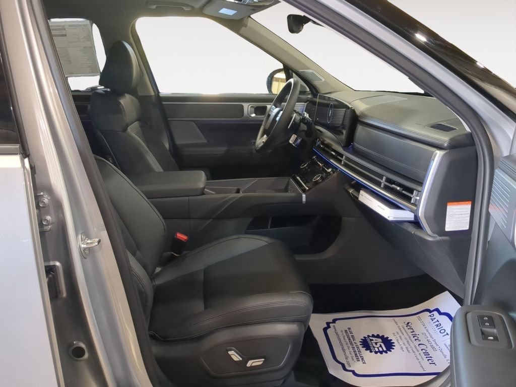 New 2025 Hyundai Santa Fe Limited image 11