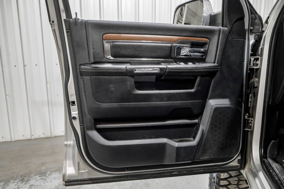 Used 2013 RAM 2500 Laramie w/ Convenience Group image 41