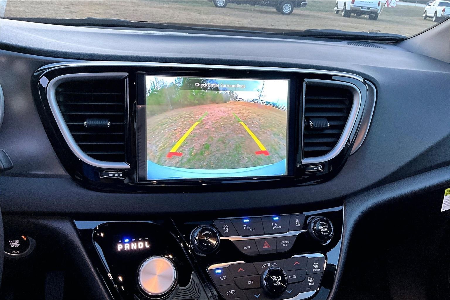 New 2026 Chrysler Voyager LX image 20