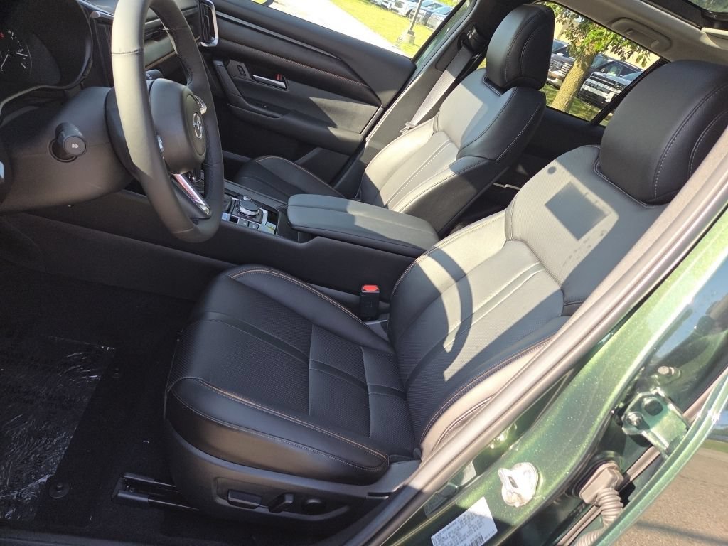 New 2026 MAZDA CX-50 AWD 2.5 S w/ Premium Package image 17