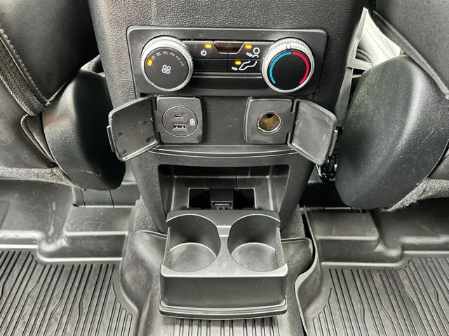 Used 2022 Ford Explorer XLT w/ Equipment Group 202A AWD/4WD image 19