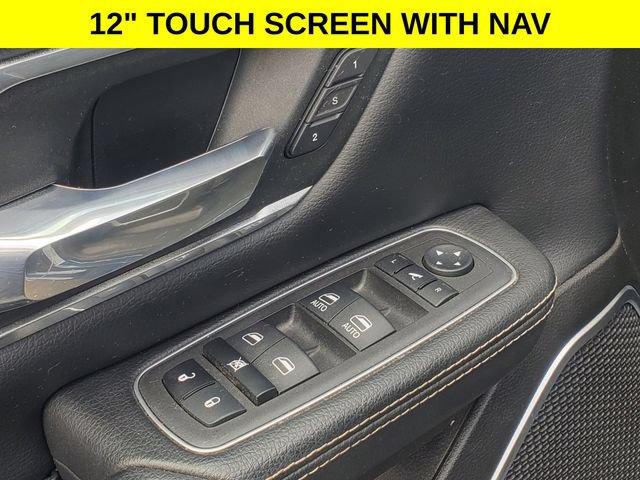 Used 2023 RAM 1500 Laramie AWD/4WD image 10