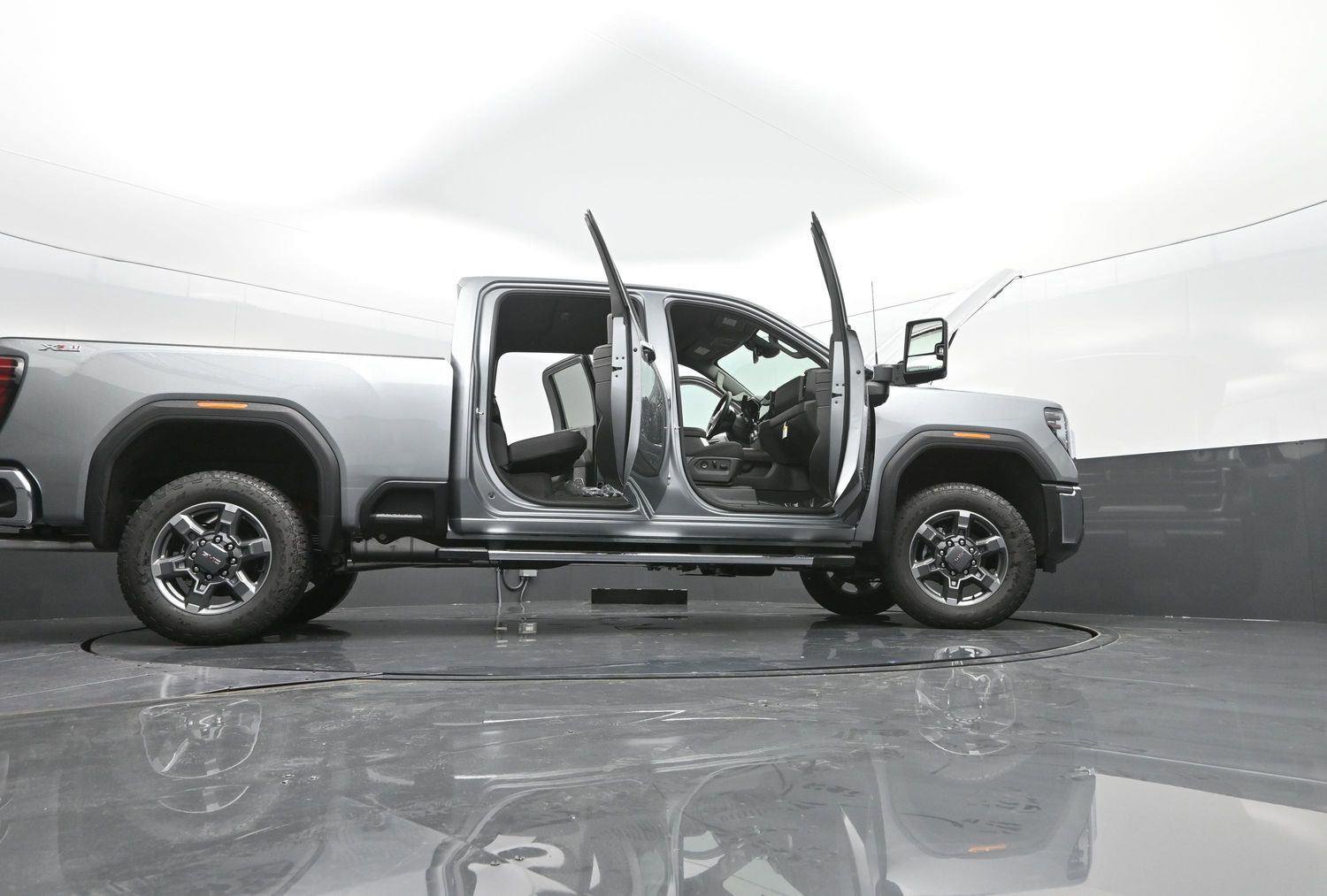 New 2026 GMC Sierra 2500 SLT w/ SLT Premium Package image 59