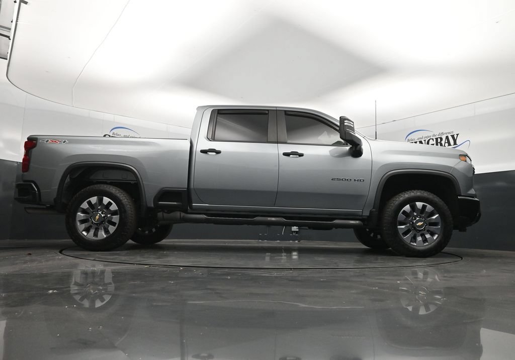 Used 2024 Chevrolet Silverado 2500 Custom w/ Custom Convenience Package AWD/4WD image 33