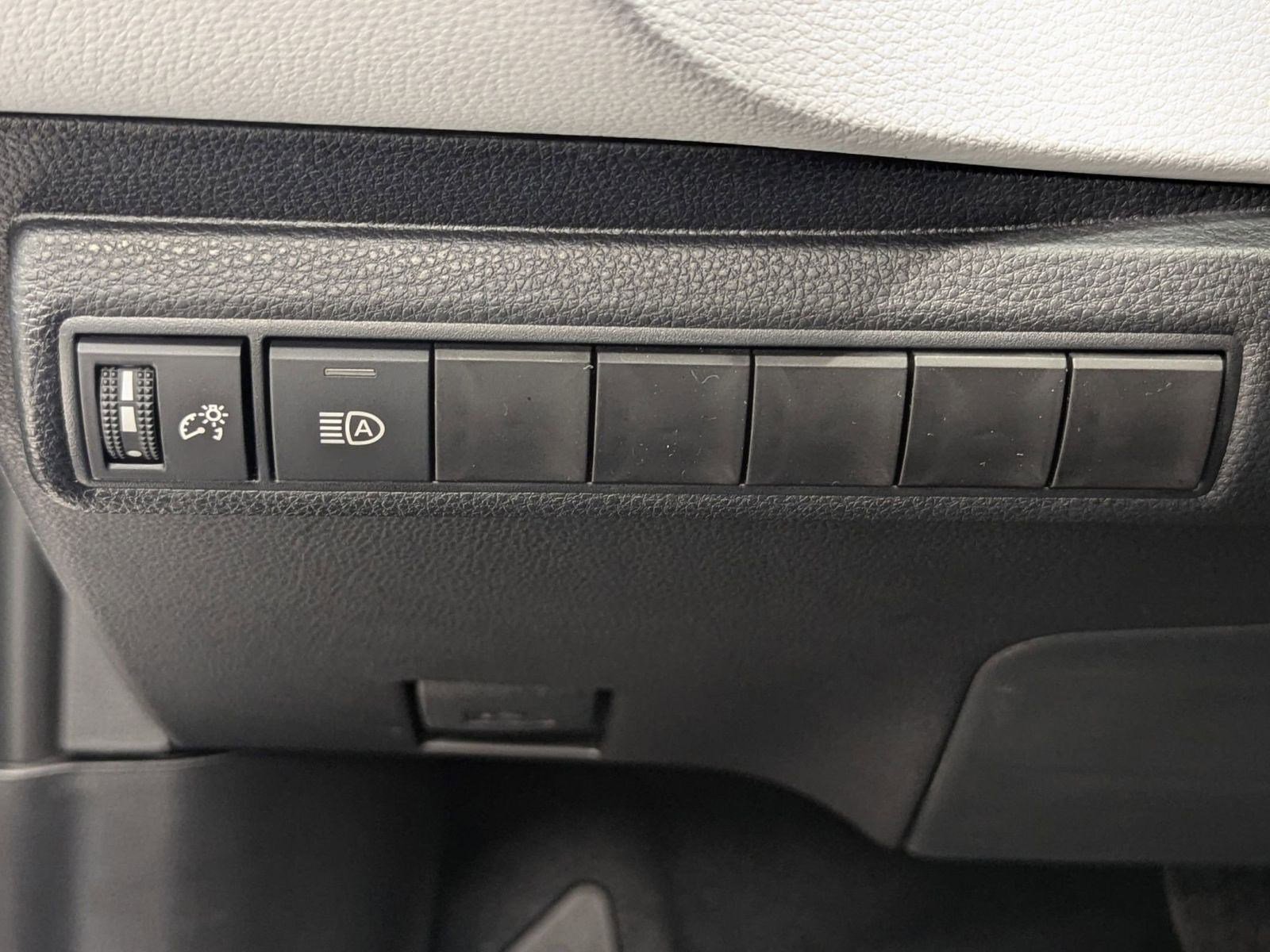 New 2026 Toyota Corolla SE image 13