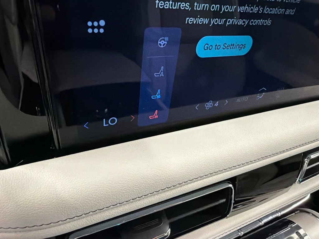 New 2026 Lincoln Aviator Reserve AWD/4WD image 14