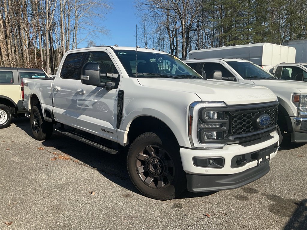 Certified 2024 Ford F350 Lariat w/ Lariat Ultimate Package image 3