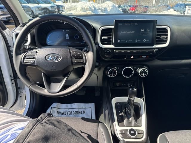 Certified 2026 Hyundai Venue SEL image 21