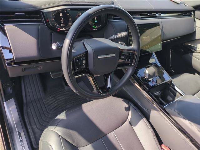 Used 2025 Land Rover Range Rover Sport Dynamic SE AWD/4WD image 10