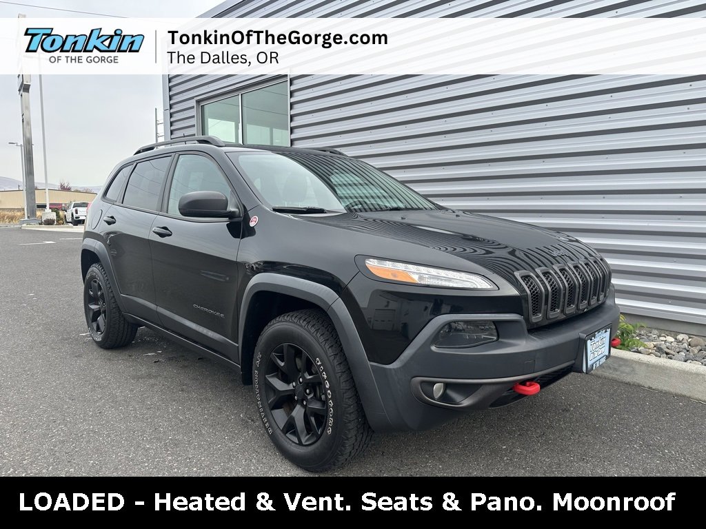 Used 2017 Jeep Cherokee Trailhawk image 1