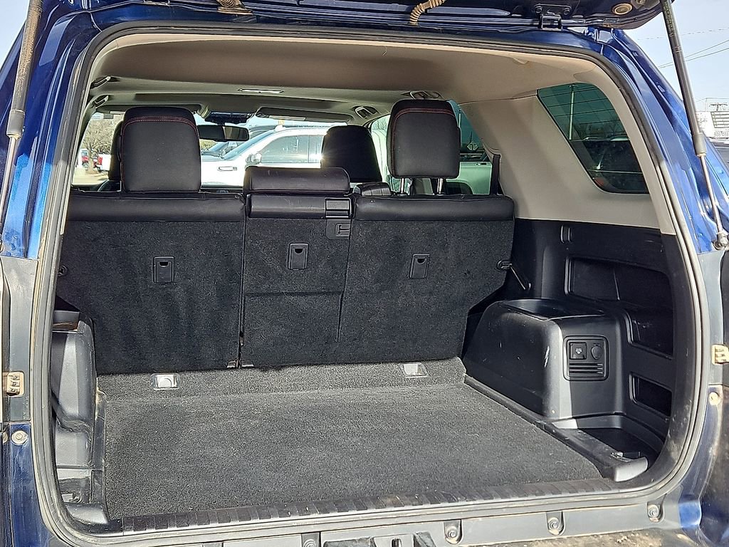 Used 2018 Toyota 4Runner SR5 image 7