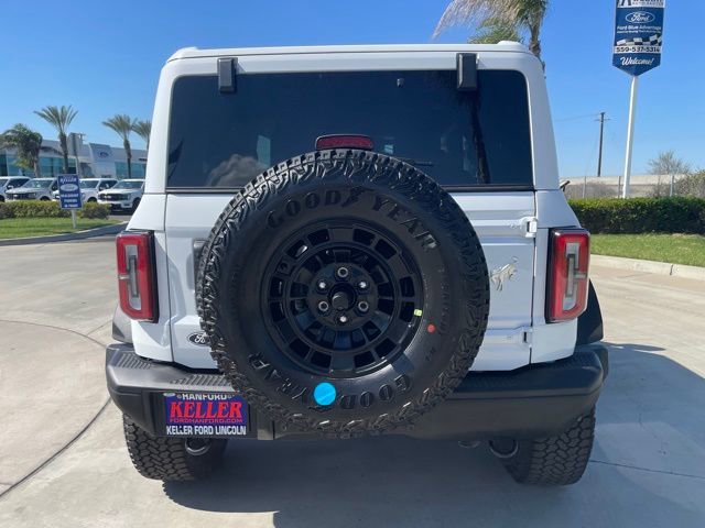 New 2026 Ford Bronco Badlands image 4