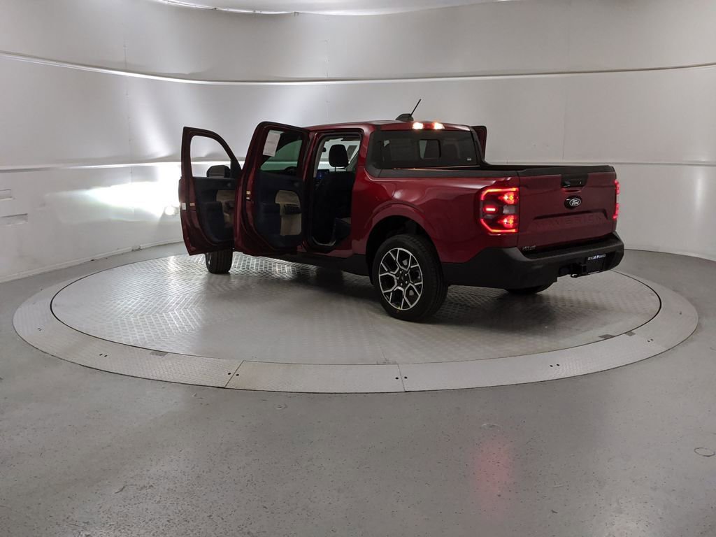 New 2026 Ford Maverick Lariat image 10
